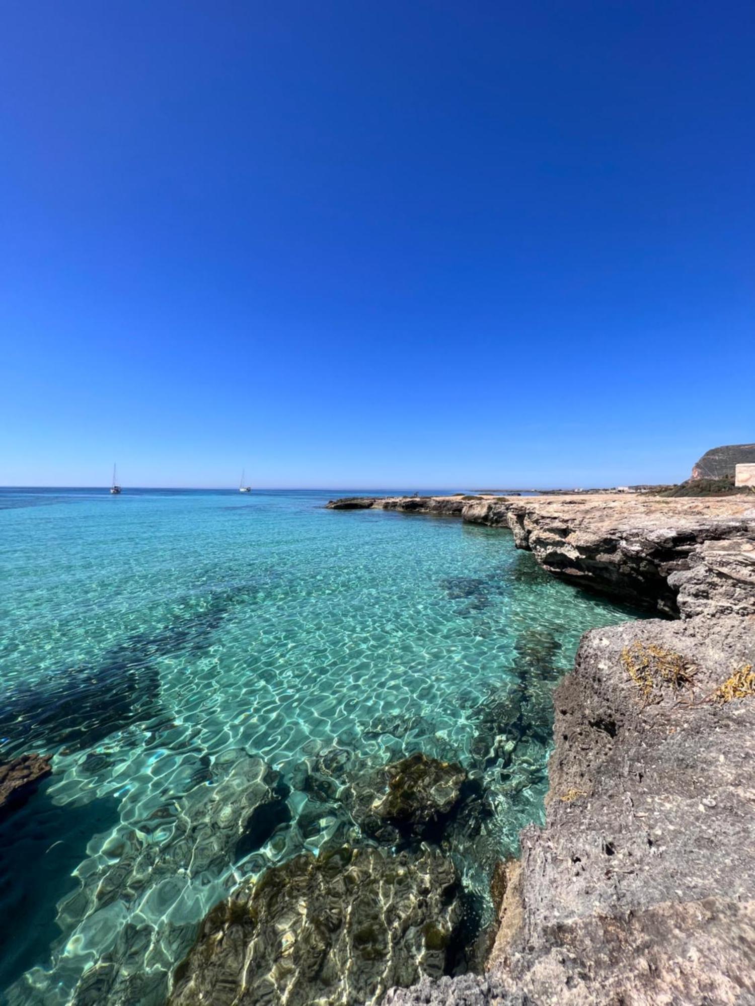 Вилла Isola Serena Фавиньяна Экстерьер фото